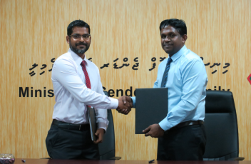 STO and Ooredoo MOU image4